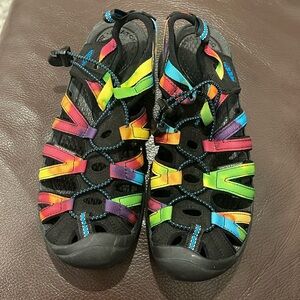 Brand New summer unisex sandal size 8,5